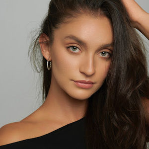 Meet your Posher, Connectwithcarli